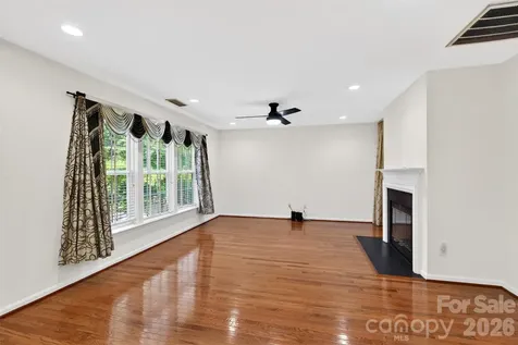 2539 Thornfield Road Charlotte NC 28273