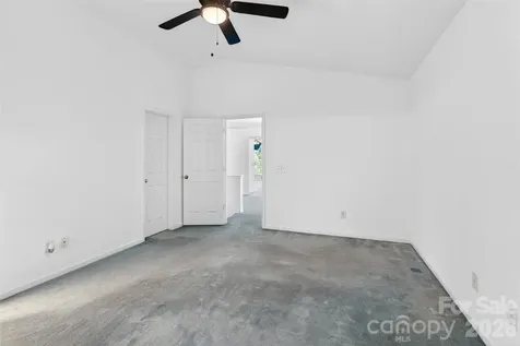 2539 Thornfield Road Charlotte NC 28273