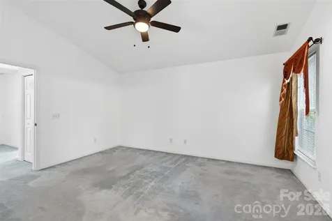 2539 Thornfield Road Charlotte NC 28273