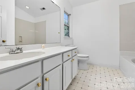 2539 Thornfield Road Charlotte NC 28273