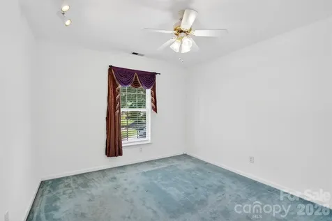 2539 Thornfield Road Charlotte NC 28273