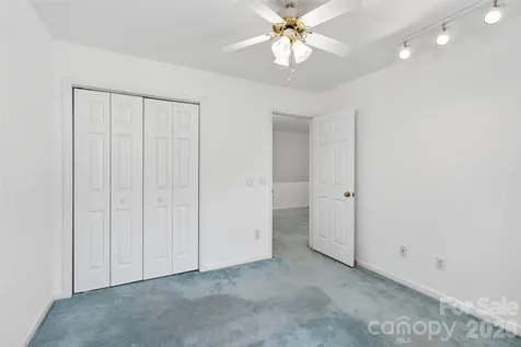 2539 Thornfield Road Charlotte NC 28273