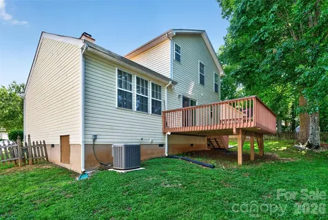 2539 Thornfield Road Charlotte NC 28273