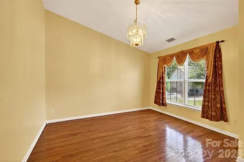 2539 Thornfield Road Charlotte NC 28273