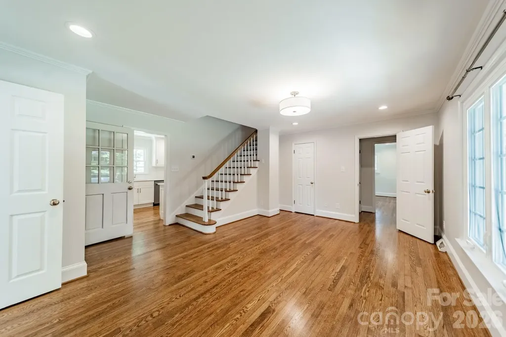 7101 Sherbourne Drive Charlotte NC 28210
