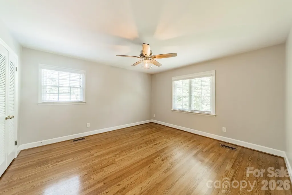 7101 Sherbourne Drive Charlotte NC 28210