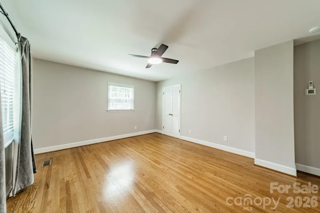 7101 Sherbourne Drive Charlotte NC 28210