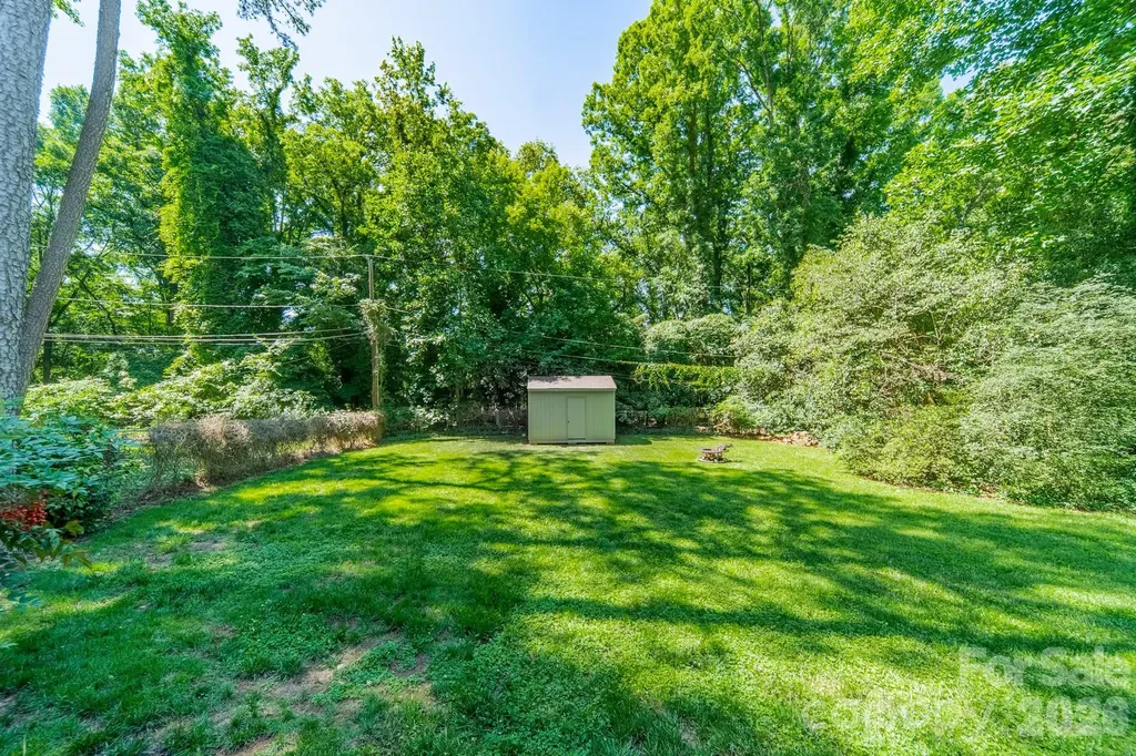 7101 Sherbourne Drive Charlotte NC 28210