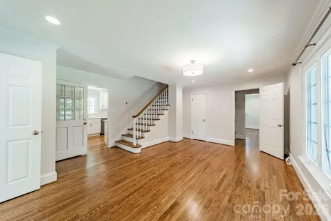7101 Sherbourne Drive Charlotte NC 28210