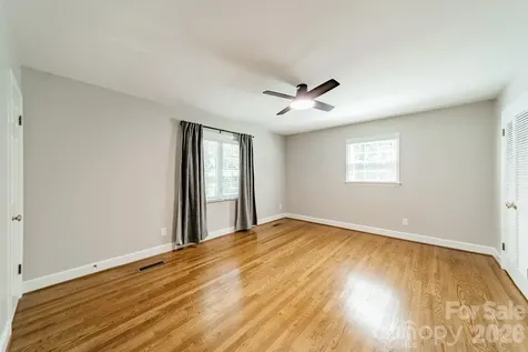 7101 Sherbourne Drive Charlotte NC 28210