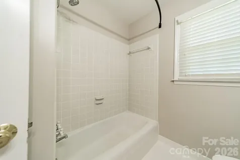7101 Sherbourne Drive Charlotte NC 28210