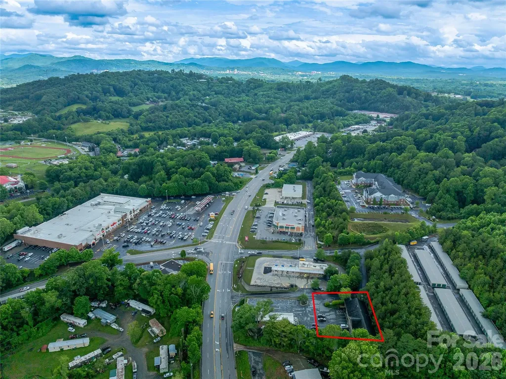 9 Fallen Spruce Drive Asheville NC 28806