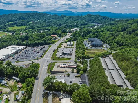 9 Fallen Spruce Drive Asheville NC 28806