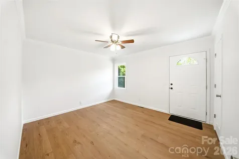 1335 Little Mountain Road Columbus NC 28722