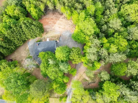1335 Little Mountain Road Columbus NC 28722