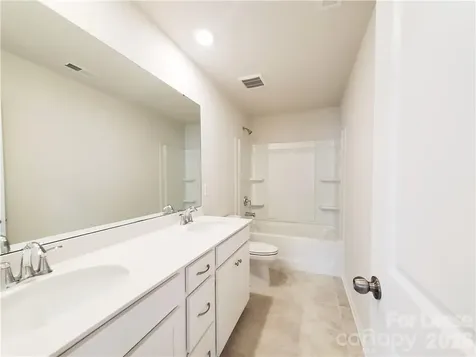 1009 Gabardine Lane Waxhaw NC 28173