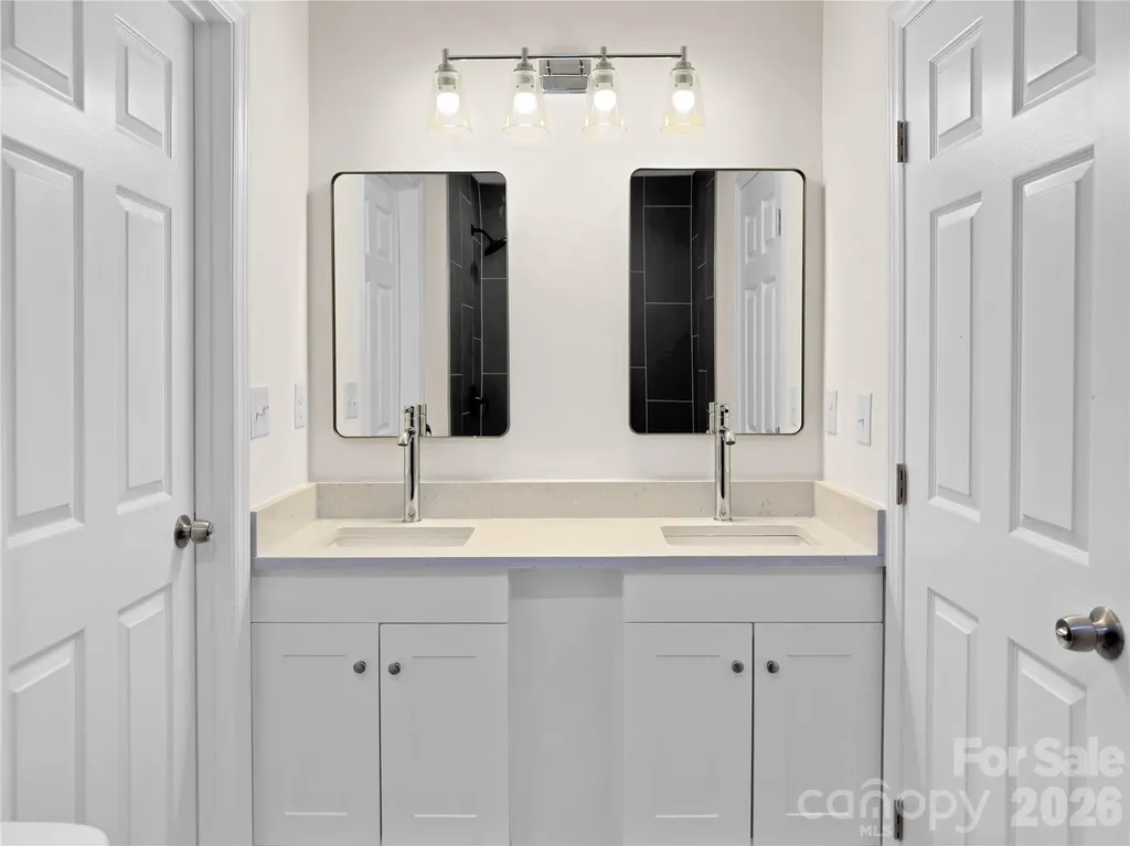 218 Palmer Street NW Lenoir NC 28645
