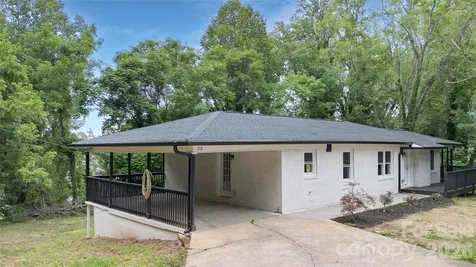 218 Palmer Street NW Lenoir NC 28645