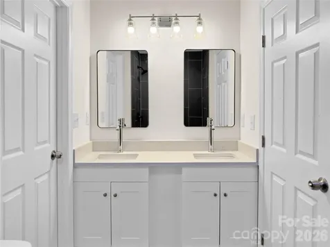 218 Palmer Street NW Lenoir NC 28645