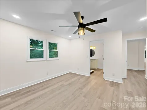 218 Palmer Street NW Lenoir NC 28645