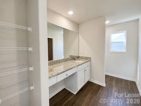 5044 Wolfridge Avenue Charlotte NC 28214