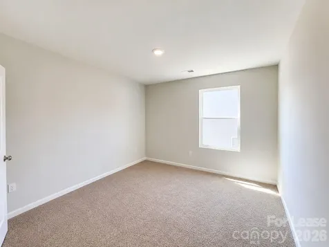 5044 Wolfridge Avenue Charlotte NC 28214