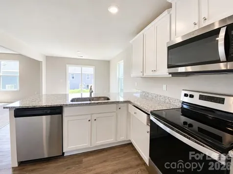 5044 Wolfridge Avenue Charlotte NC 28214