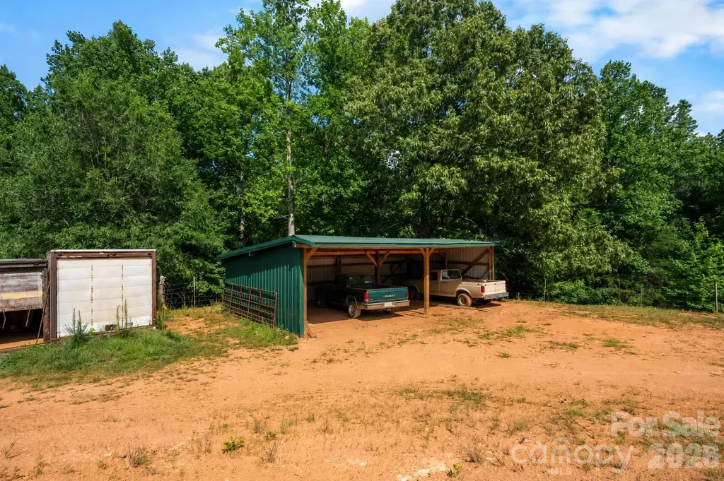 4080 Lanes Road Vale NC 28168