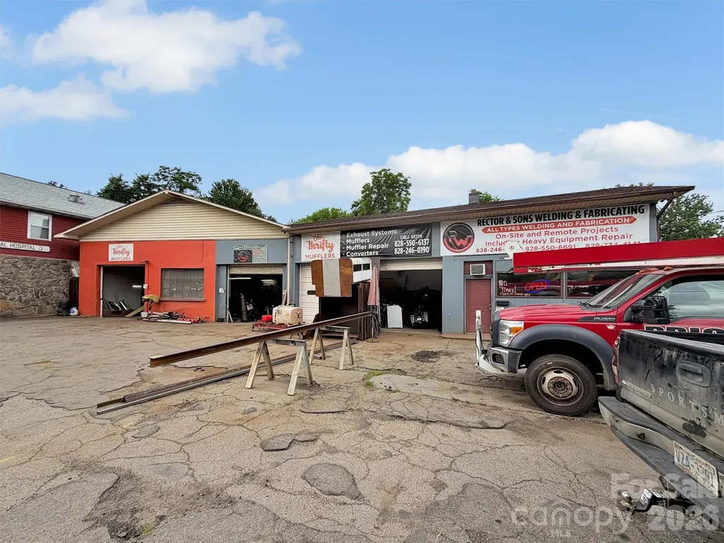 1604 South Main Street Waynesville NC 28786