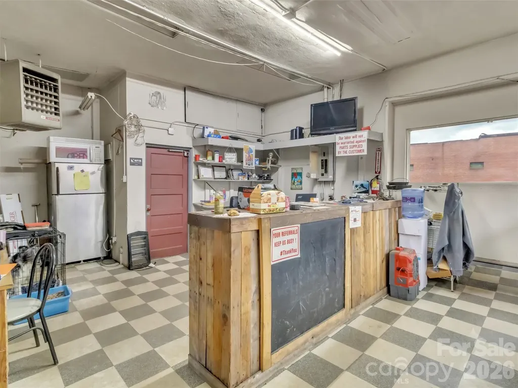 1604 South Main Street Waynesville NC 28786