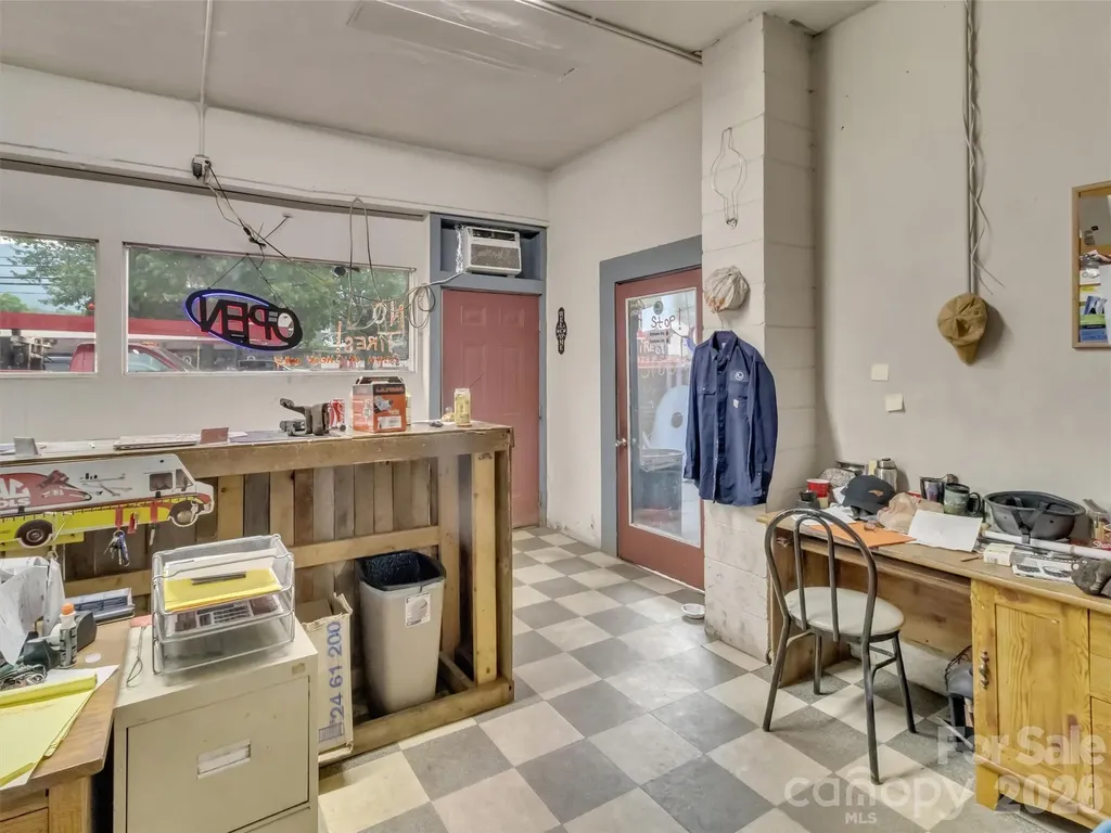 1604 South Main Street Waynesville NC 28786
