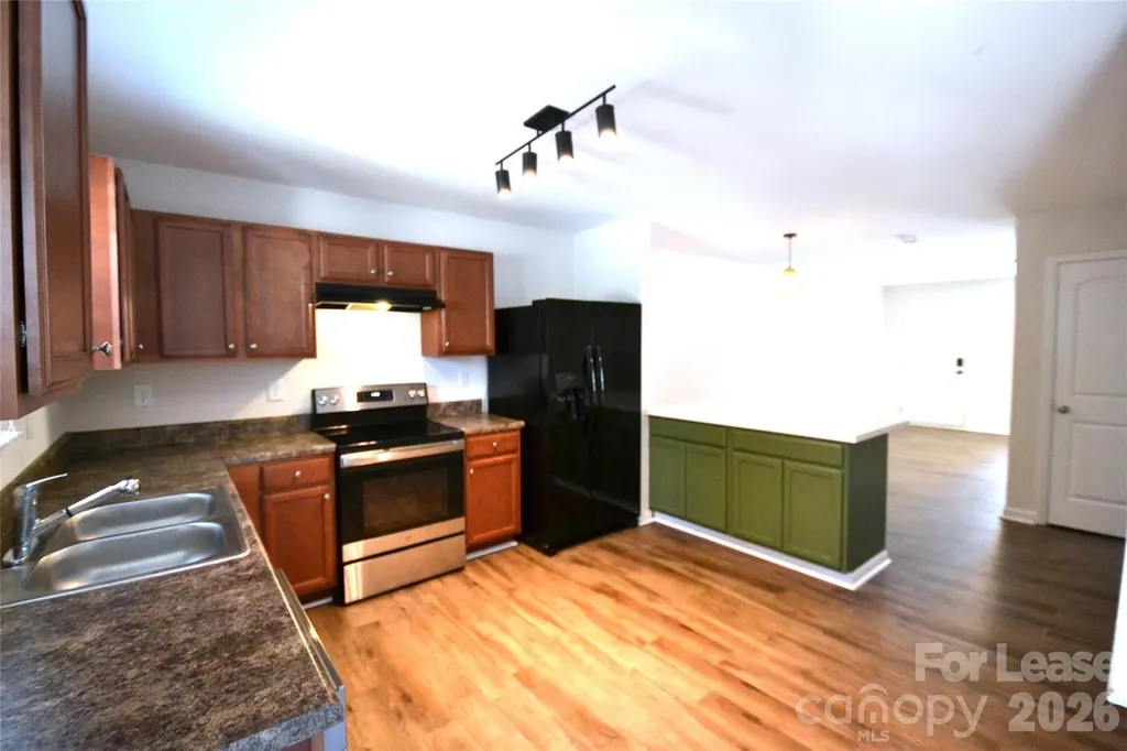 843 Plaza Walk Drive Charlotte NC 28215