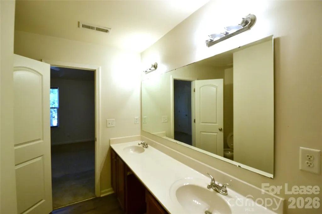843 Plaza Walk Drive Charlotte NC 28215
