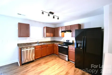 843 Plaza Walk Drive Charlotte NC 28215