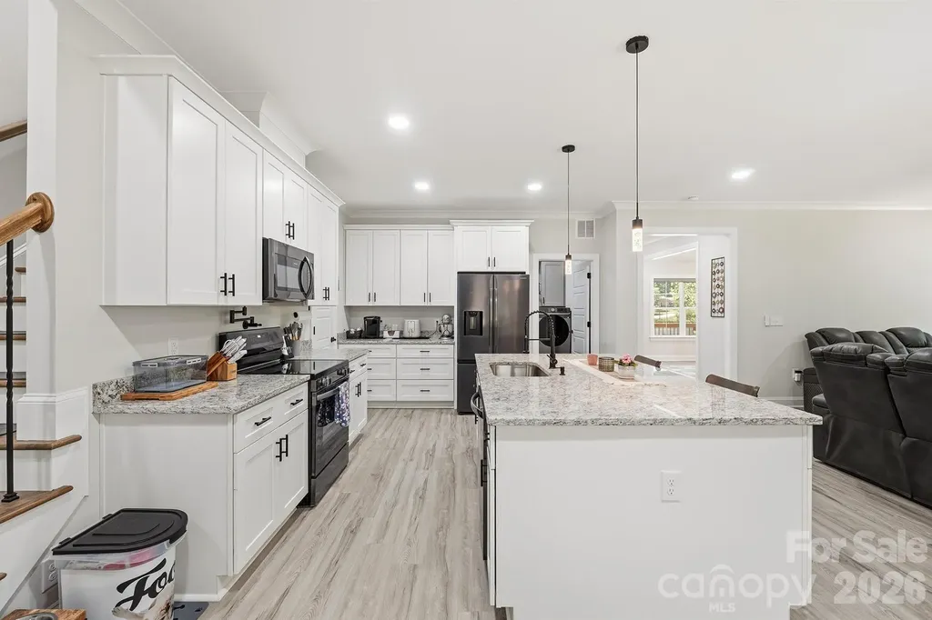 413 Lakewood Drive Lexington NC 27292