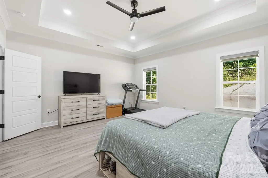 413 Lakewood Drive Lexington NC 27292
