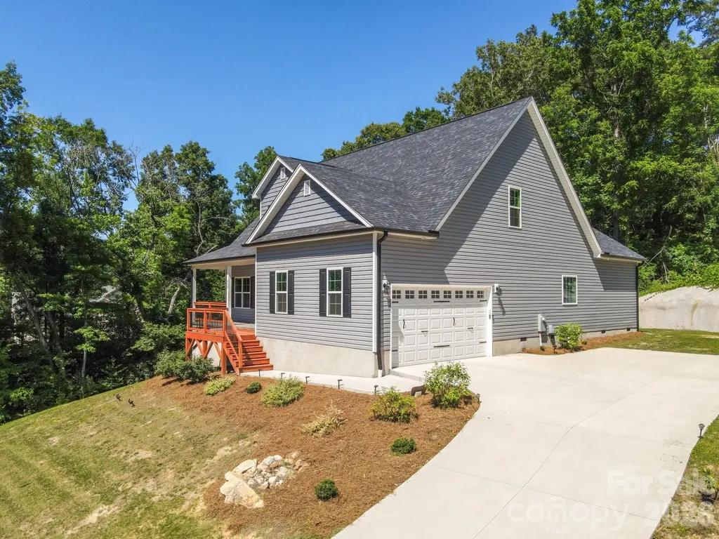 413 Lakewood Drive Lexington NC 27292