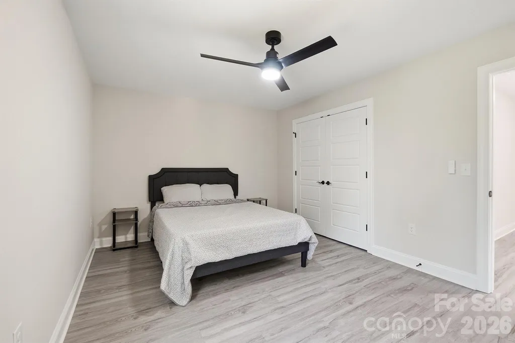 413 Lakewood Drive Lexington NC 27292