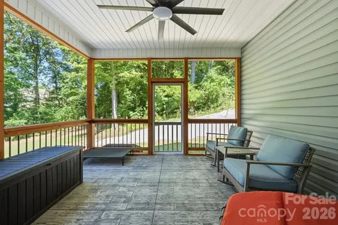 413 Lakewood Drive Lexington NC 27292