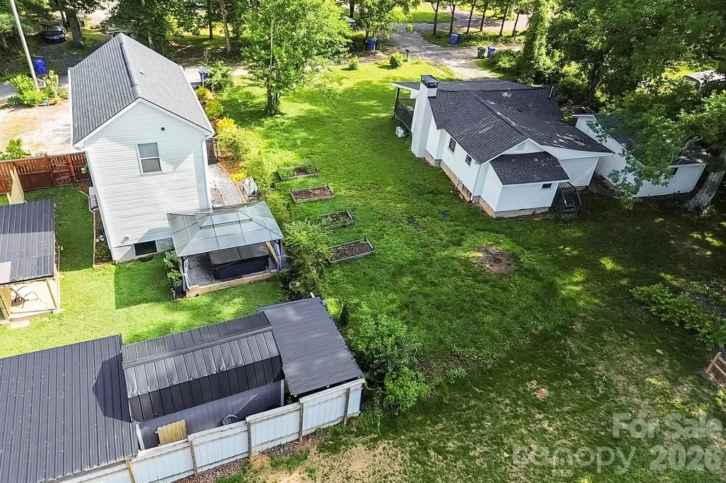 13 Trade Street Arden NC 28704