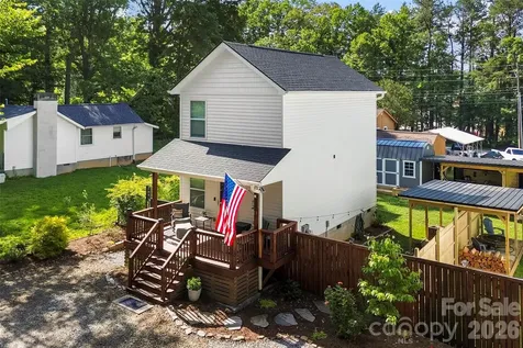13 Trade Street Arden NC 28704