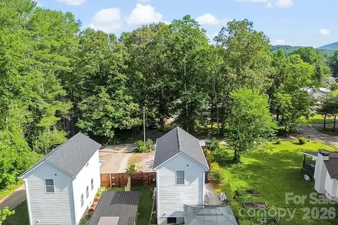 13 Trade Street Arden NC 28704