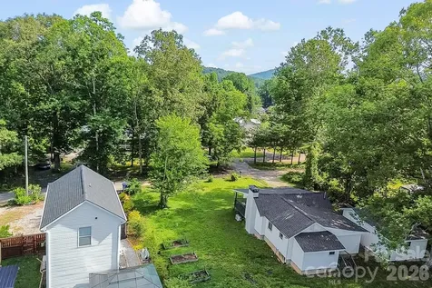 13 Trade Street Arden NC 28704