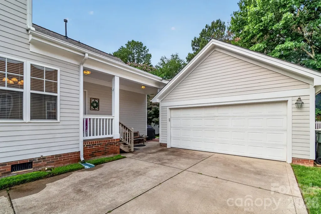 8216 Townley Road Huntersville NC 28078