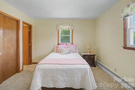 788 Alexander Road Alexander NC 28701