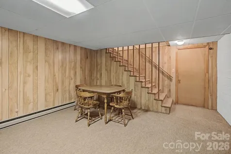 788 Alexander Road Alexander NC 28701