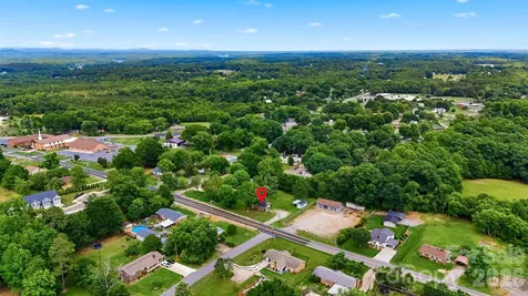 3526 16th Street NE Hickory NC 28601