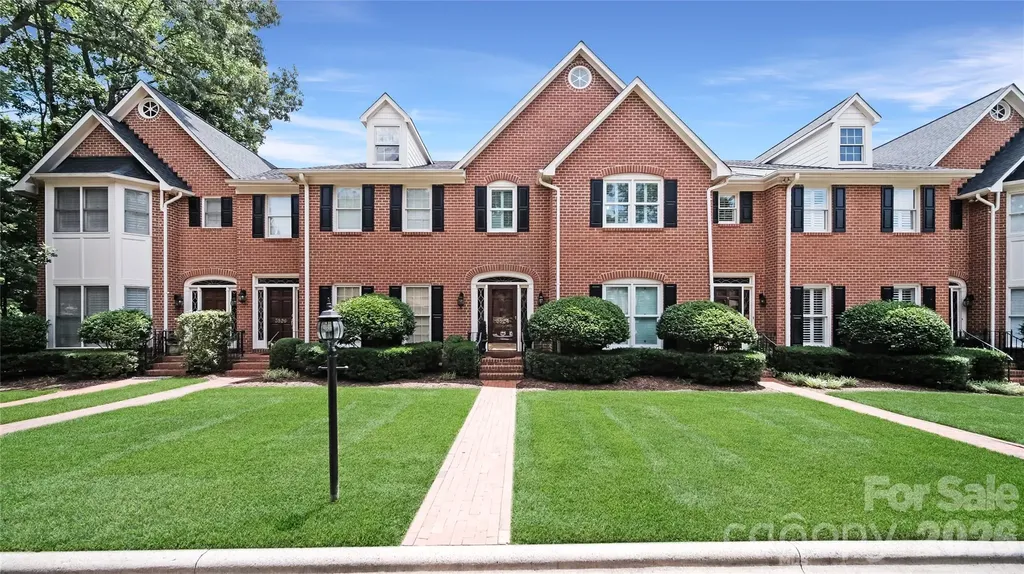 3524 Kylemore Court Charlotte NC 28210