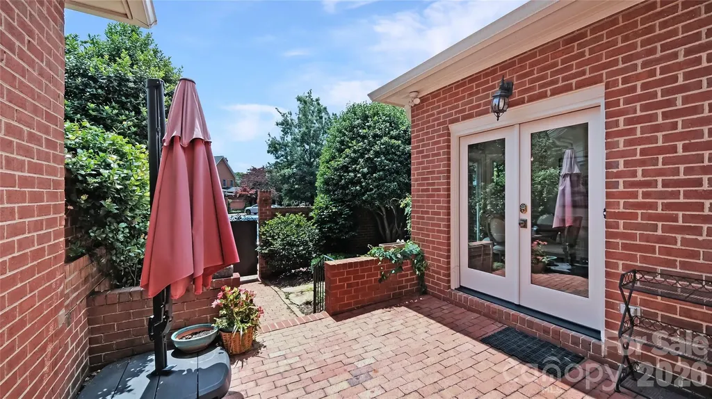 3524 Kylemore Court Charlotte NC 28210