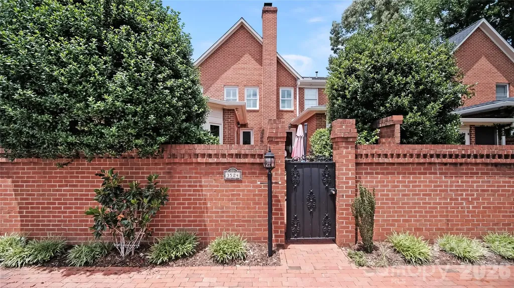 3524 Kylemore Court Charlotte NC 28210